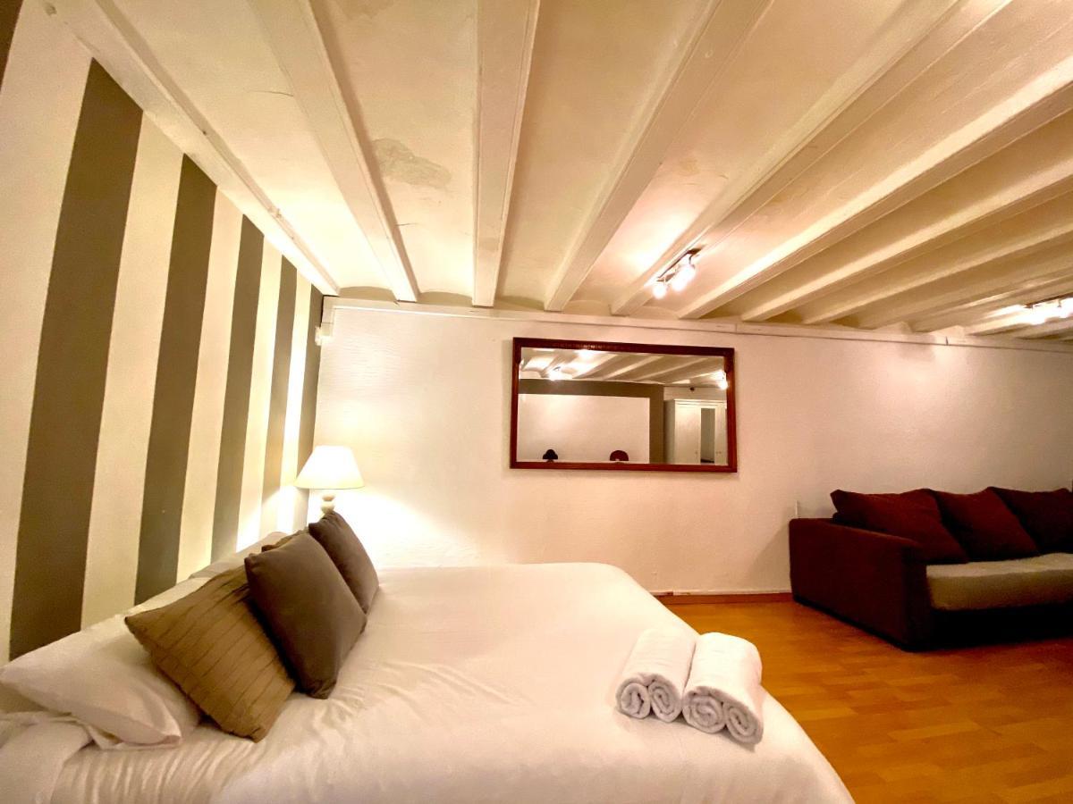 Bcn Beautiful Gotic Hotel Barcellona Esterno foto