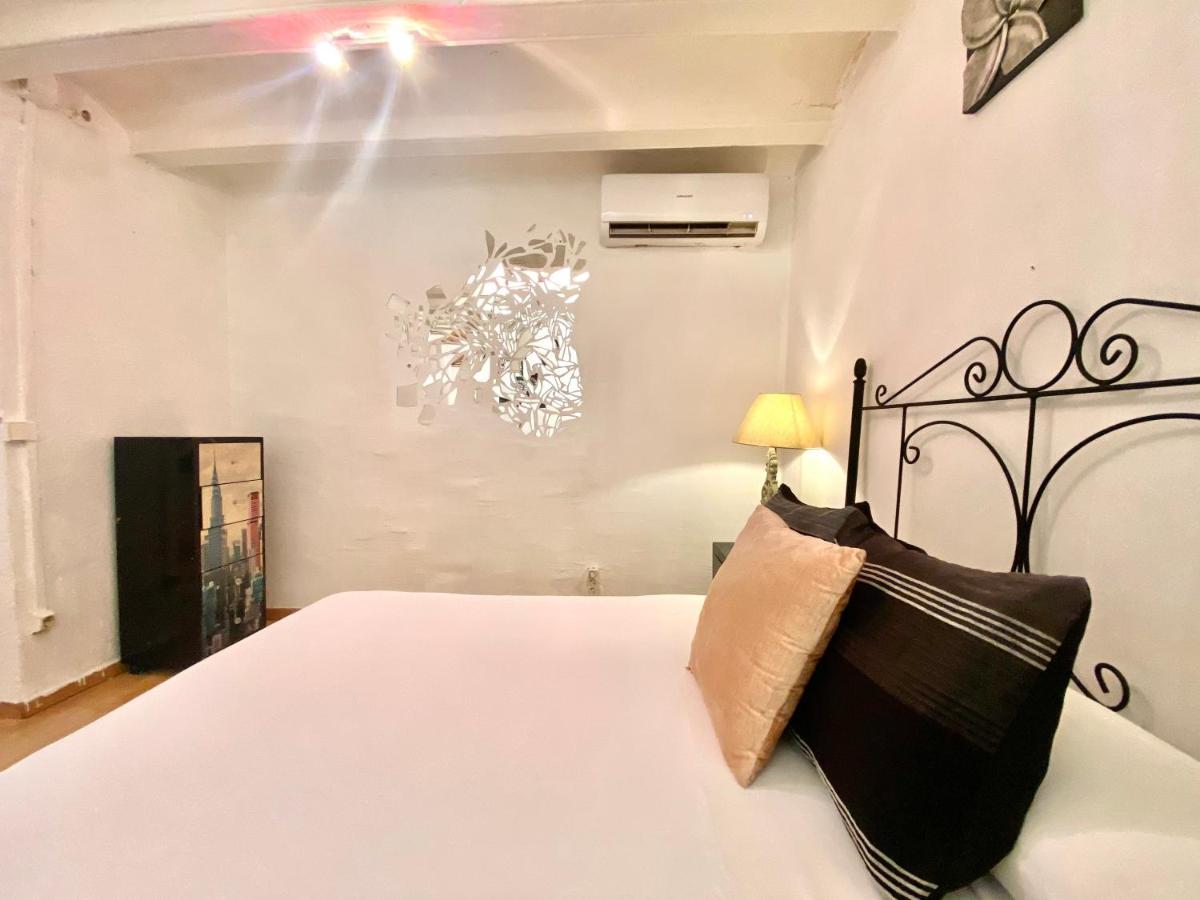 Bcn Beautiful Gotic Hotel Barcellona Esterno foto